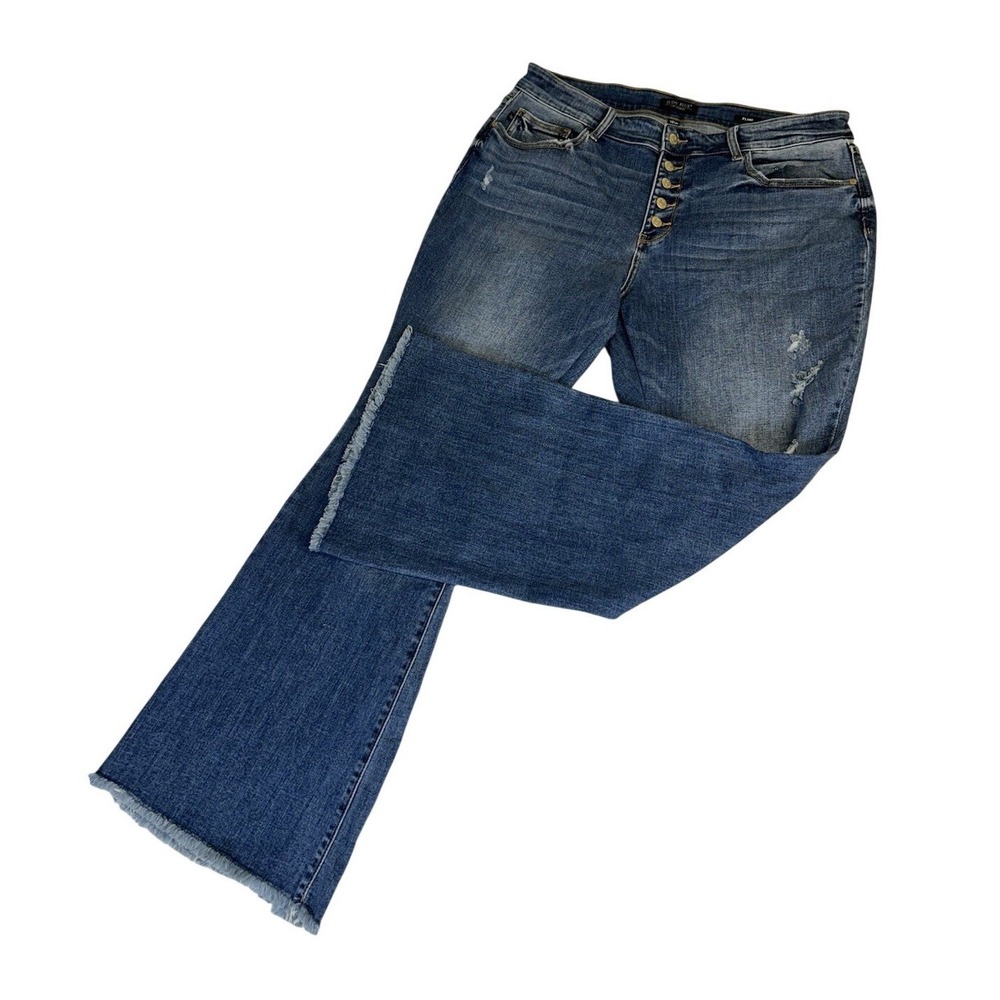 Judy Blue Mid-Rise Exposed Button Fly Flare Jeans 18W Raw Hem Distressed